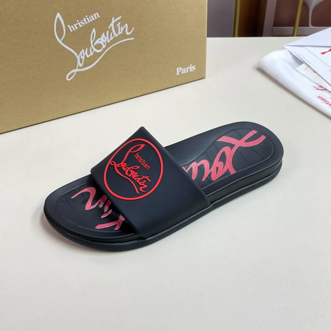 [CL red sole shoes] P: 300💰 size 38-45 Men's classic slippers, made on the official website 1:1, the original factory specializes in original materials ➖ OEM 3D printing pattern production ➖ Ultra-light non-slip outsole. Super fashionable and super comfortable, handsome on the feet, a must-have for men in summer! !